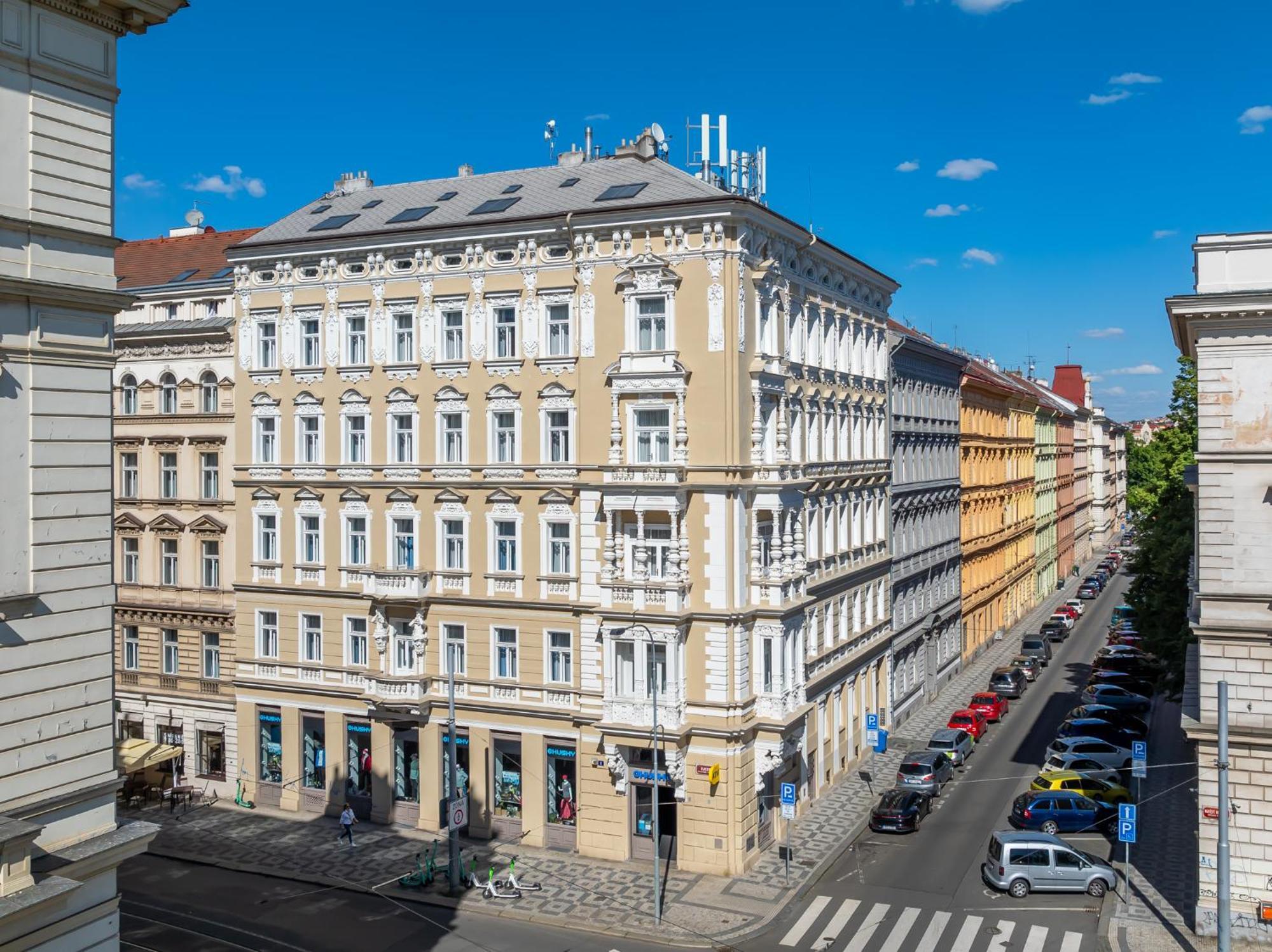 Royal Prague City Apartments Buitenkant foto